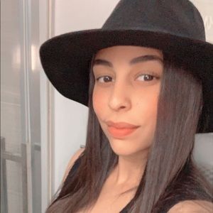 Meet your Posher, Marlene